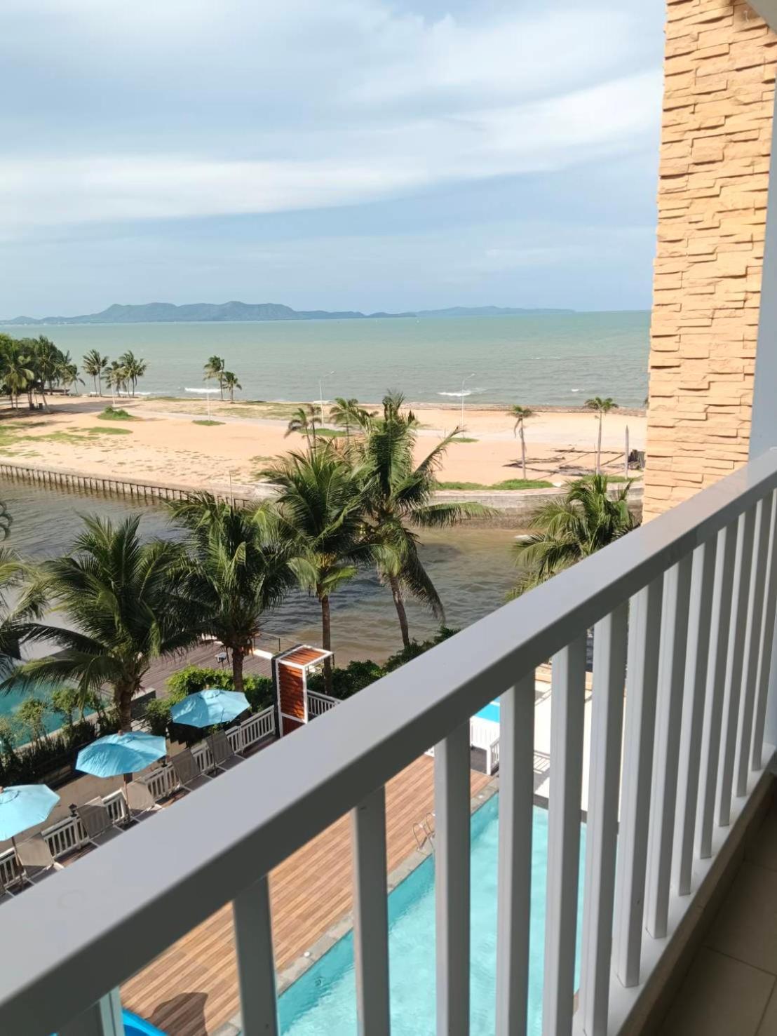 Saisawan Beach Luxury Hotel Na Chom Thian Dış mekan fotoğraf